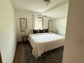 Crestview Cottage - Image 2