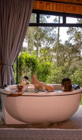 Serra Getaway with Hot Tub and Beautiful Sunrise - Image 3