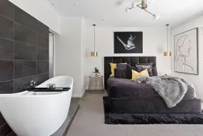 Luxury Beachside Residence - Image 3