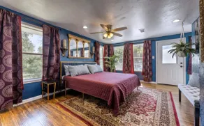 Designer Lakehouse | Spa Suite + Bunkhouse - Image 4