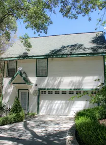 The Garden House in Oak Glen - Image 3