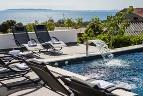 Villa Luna-Private Heated Pool and sauna - Image 4