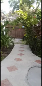 Casa Catalina Oasis! UPstairs! Balcony/walk beach. - Image 3