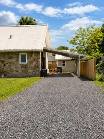 Ouachita Summer Studio Stay - Sleeps 4 - Image 2