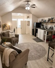 Ouachita Summer Studio Stay - Sleeps 4 - Image 4