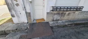Grandma’s House – Retro Charm & Private Courtyard - Image 5