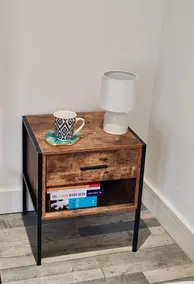 Bumblebee Wing Deluxe Studio + WC London city stay - Image 2