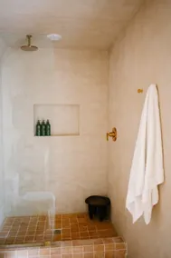 Stayframe: a designer getaway with mountain views - Image 3