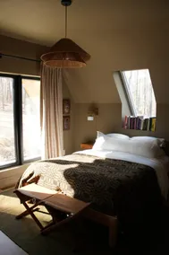 Stayframe: a designer getaway with mountain views - Image 2