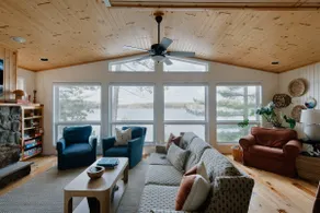 Lake house w/beach | Hot Tub | Dells 20 min - Image 4