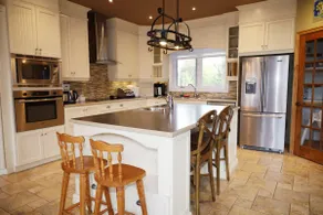 Luxury Cottage in Lanaudière - Image 5