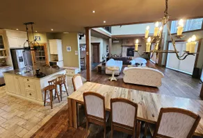 Luxury Cottage in Lanaudière - Image 4