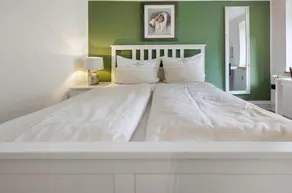 Idyllic room in the countryside. - Image 3