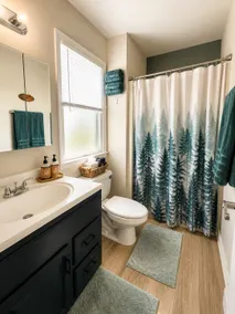 Peaceful Parkway Retreat | Pets + Mountain Views - Image 2