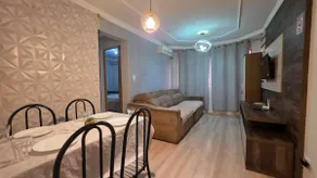 2-Bedroom Apartment, Near Unicesumar, Air Conditioning in Living Room and Master Bedroom - Image 2