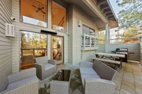 10 Pine Ridge Lane – Where Comfort Meets Luxury! - Image 3