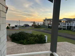 OCEAN VIEW: Manyana Beach house. 3/Bed - 2/bath - Image 2