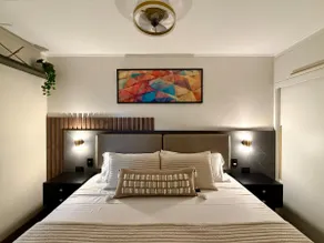Stylish Flat w/ Skyline Views & Pool, San Isidro - Image 3