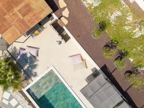 BEAUTIFUL VILLA WITH POOL IN NIMES CITY CENTER - Image 2