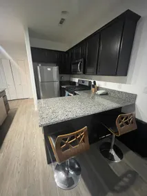 Cozy 3BR | Sleeps 8 | Comfortable &Convenient Stay - Image 3