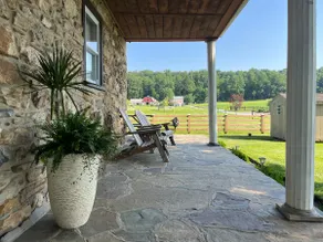 Country Lane Guest House•Hot Tub•Lancaster County - Image 5
