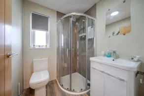 1 Bed Cabin - Sleeps 2 - Pets - 2 Min To Beach - Image 3