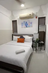 2 Bedroom Rustic Apartment - Image 3