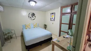 Private Studio | Independent Entrance | Hot Water - Image 4