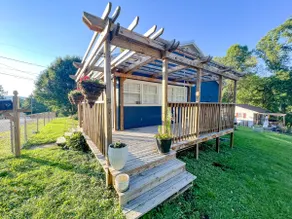 Cottage by the Gorge - Image 4