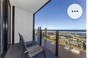 2BR +Secure Car Park Docklands floor sea view - Image 3