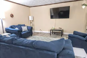 Spacious Getaway Near the Heart of Yellow Springs! - Image 2