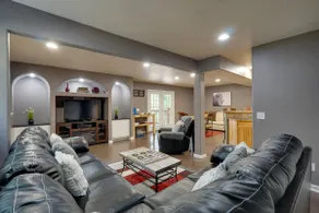 Spacious Family Home Near Lake of the Ozarks! - Image 3