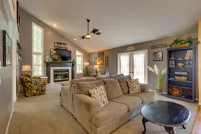 Spacious Family Home Near Lake of the Ozarks! - Image 4