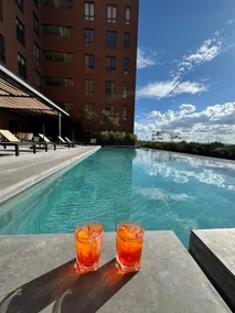 Luxurious apartment with Wi-Fi, gym, and an excellent location - Image 3