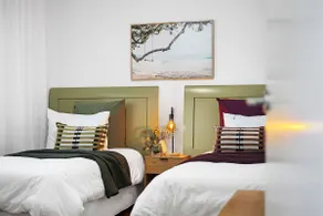 King's Park 2BR CBD Apartment with FREE Parking - Image 4