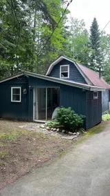 Cottage right on the lake! Waterfront views! - Image 2