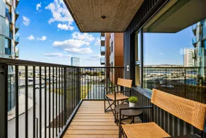 Venture Vacations New Apt Near SmÃ¡ralind Mall With Private Parking - Image 5