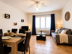 Le Saint-Roch | Cozy private terrace in the city center - Image 2