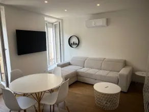 Jade Duplex CLIM Proche Hôpital - Image 5