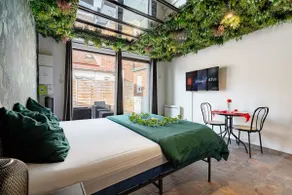 Tropical Suite with Private Spa - Image 2