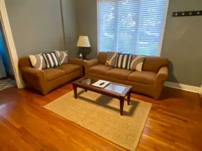 Cozy 1BR unit across from Belhaven Town Center - Image 2