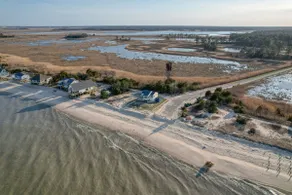 Beach home with great views. - Image 5