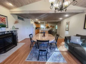 Cozy Shasta Retreat. - Image 5