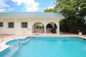 Large pool gardens and close to beach - Aqua Bliss - Image 4