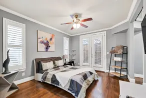 Tesla-Charger Luxury Home 5 beds - Image 4