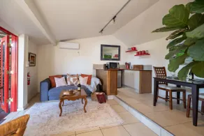 The Dairy Cottage - Image 5