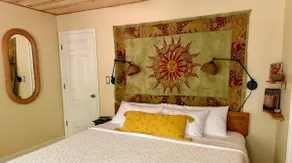 Bamboo Bungalow * 1 BR Suite with Private Entrance - Image 5