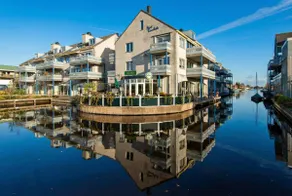Waterfront 2 Bedroom near Amsterdam & Utrecht - Image 5