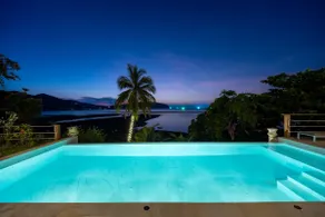 Villa Hortensia | Beachfront | Pool | Sunset - Image 4
