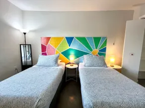 Wynwood#8- 2BR 2nd floor - Balcony + Free Parking - Image 4